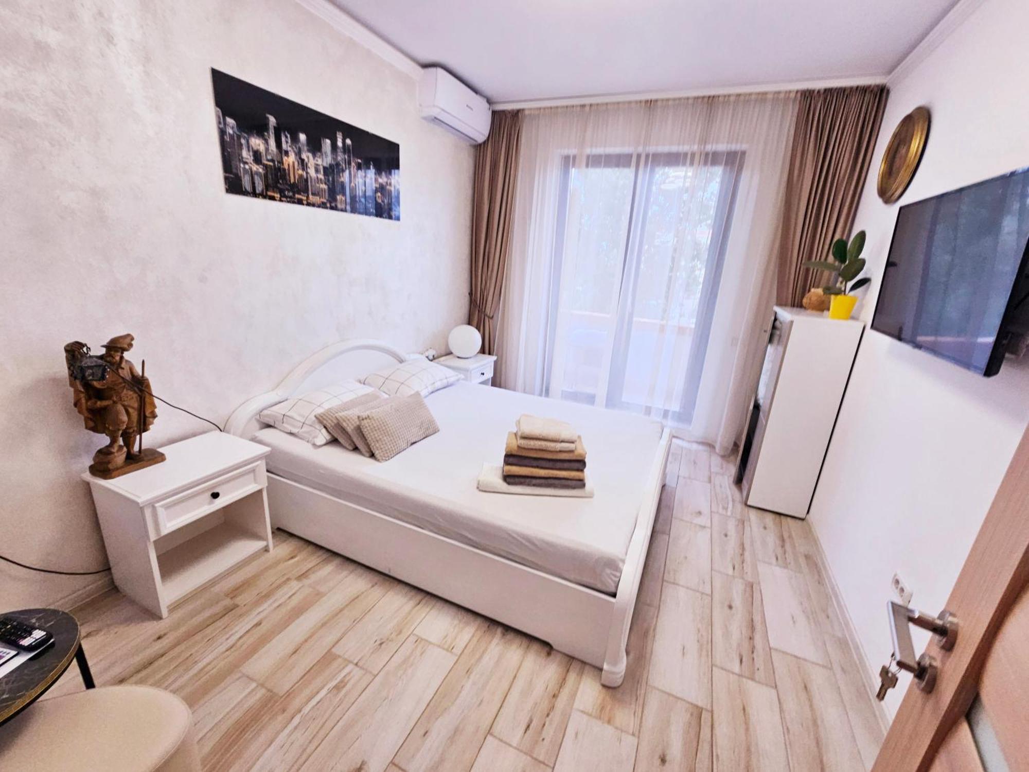 Andrew'S Apartment Central Mamaia Kültér fotó